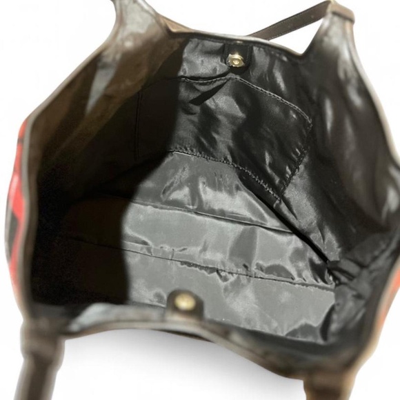 Victoria's Secret Weekender Tote - Picture 3 of 3